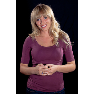 I met T'Lane through a session I shot for a friend of hers on Manhattan Beach. She was absolutely gorgeous and I was thrilled that she agreed to shoot with me.